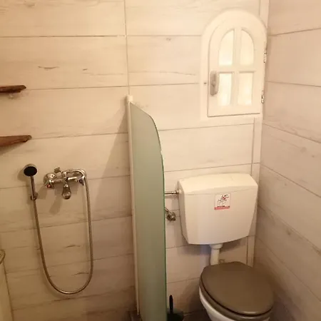 Apartment Lucas A Gialos *