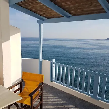 Lucas A Gialos Apartment Alopronia